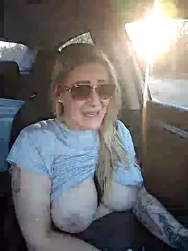 HollyTattoo online show from 26, 2, 2025