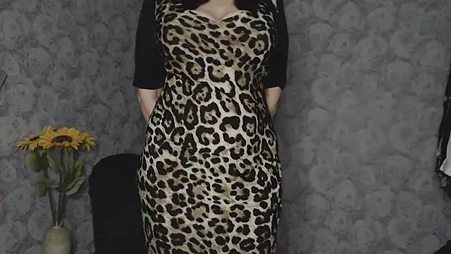 Snapshot of Aziza1 chatting on 2, 3, 2025 Aziza1 online show from 2, 3, 2025