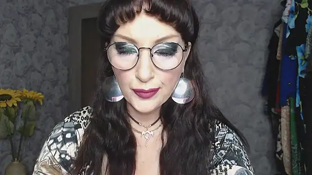 Snapshot of Aziza1 chatting on 24, 9, 2025 Aziza1 online show from 24, 9, 2025