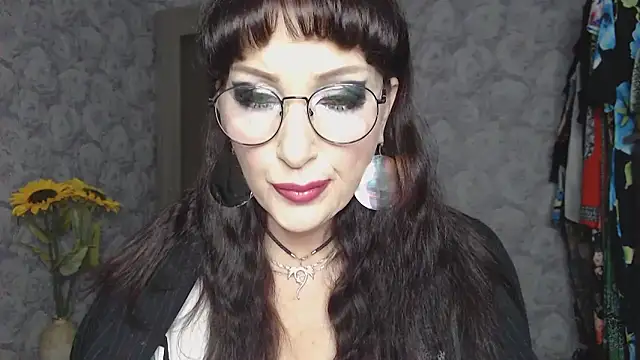 Snapshot of Aziza1 chatting on 26, 9, 2025 Aziza1 online show from 26, 9, 2025