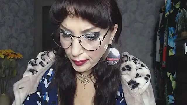 Snapshot of Aziza1 chatting on 18, 10, 2025 Aziza1 online show from 18, 10, 2025