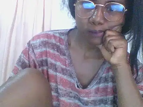 Snapshot of Hamie_sexy chatting on 21, 10, 2025 Hamie sexy online show from 21, 10, 2025
