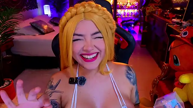 Snapshot of ambarEvans chatting on 23, 3, 2025 ambarEvans online show from 23, 3, 2025