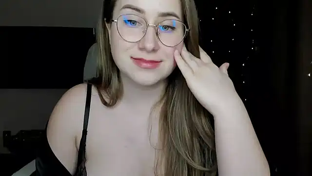 SeasonalSomeone online show from 16, 1, 2025