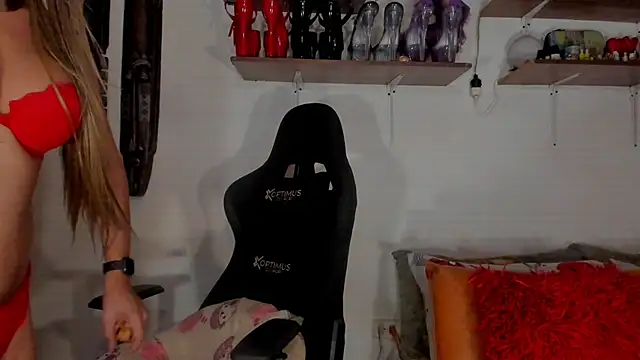 Snapshot of sashasweethot chatting on 15, 4, 2026 sashasweethot online show from 15, 4, 2026