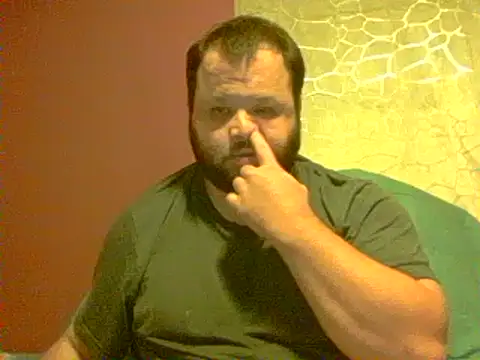 Snapshot of Strongbutgentle36 chatting on 23, 9, 2025 Strongbutgentle36 online show from 23, 9, 2025