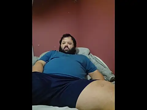 Snapshot of Strongbutgentle36 chatting on 12, 2, 2026 Strongbutgentle36 online show from 12, 2, 2026