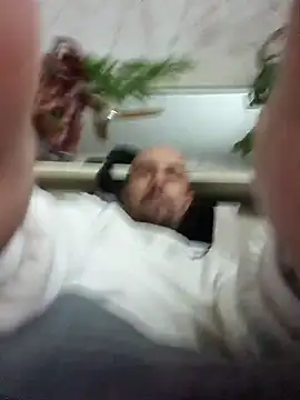 Snapshot of spidrman8 chatting on 11, 2, 2026 spidrman8 online show from 11, 2, 2026