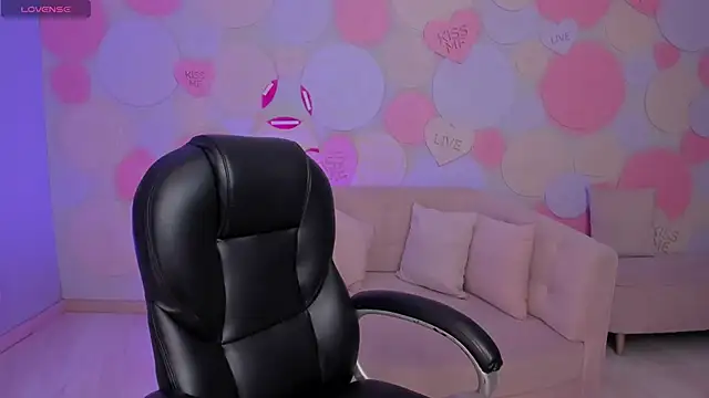 MorganHicks online show from 7, 1, 2025