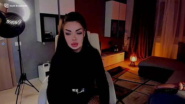 Snapshot of Miss_kay1111 chatting on 11, 12, 2024 Miss kay1111 online show from 11, 12, 2024