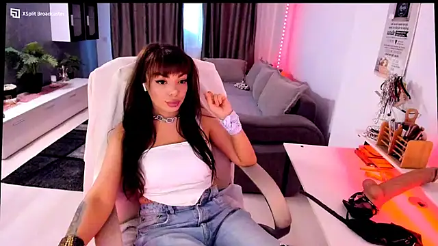 Snapshot of Miss_kay1111 chatting on 26, 9, 2025 Miss kay1111 online show from 26, 9, 2025