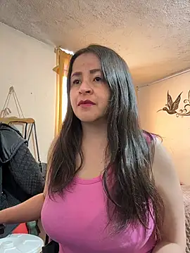 Snapshot of latinfemale chatting on 13, 1, 2026 latinfemale online show from 13, 1, 2026