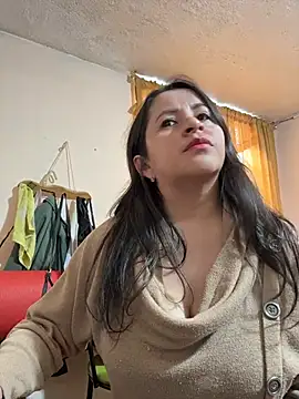Snapshot of latinfemale chatting on 5, 3, 2026 latinfemale online show from 5, 3, 2026