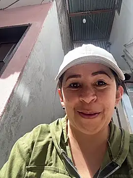 Snapshot of latinfemale chatting on 16, 5, 2026 latinfemale online show from 16, 5, 2026