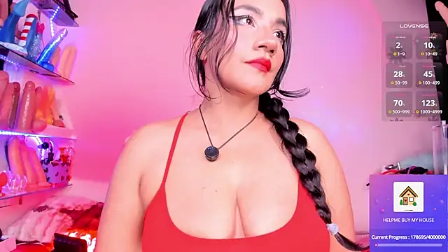 christymilkk online show from 13, 4, 2026