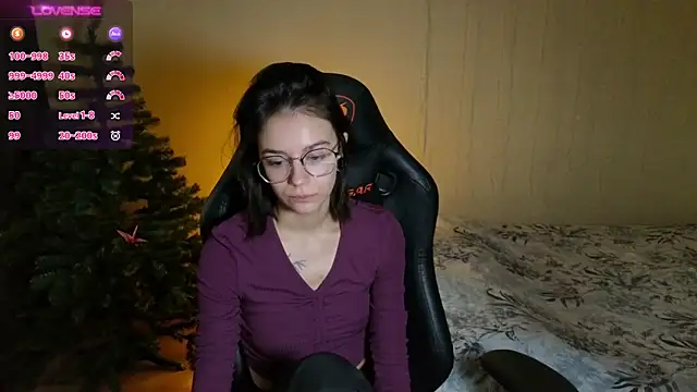 Snapshot of alyssa_sweet chatting on 12, 12, 2024 alyssa sweet online show from 12, 12, 2024