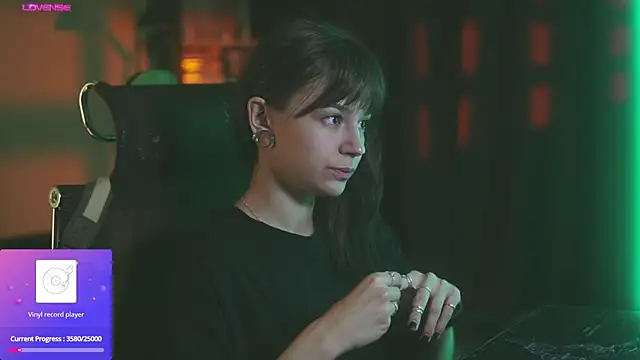 Snapshot of alyssa_sweet chatting on 13, 10, 2025 alyssa sweet online show from 13, 10, 2025