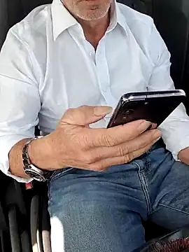 Snapshot of giorgio481510 chatting on 28, 2, 2025 giorgio481510 online show from 28, 2, 2025