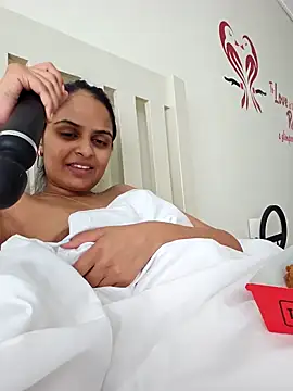 Snapshot of DirtySnowball69 chatting on 10, 12, 2024 DirtySnowball69 online show from 10, 12, 2024