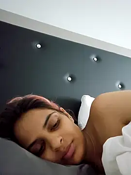 DirtySnowball69 online show from 9, 2, 2026