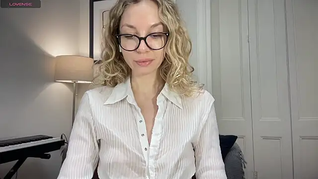 Cutensadistic online show from 16, 1, 2025