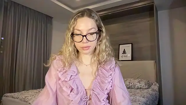 Cutensadistic online show from 24, 1, 2025