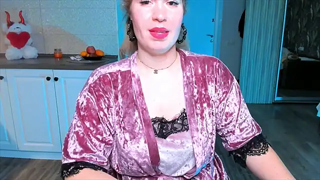 HotTiffani online show from 19, 11, 2025