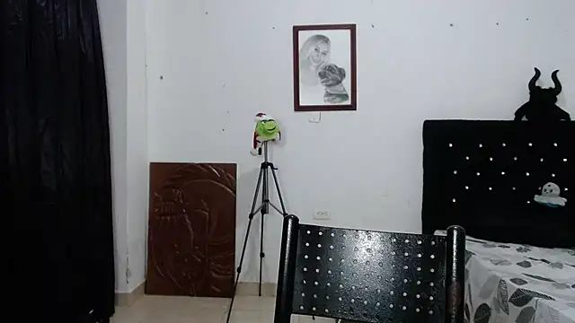 venuz mendoza20 online show from 20, 12, 2025