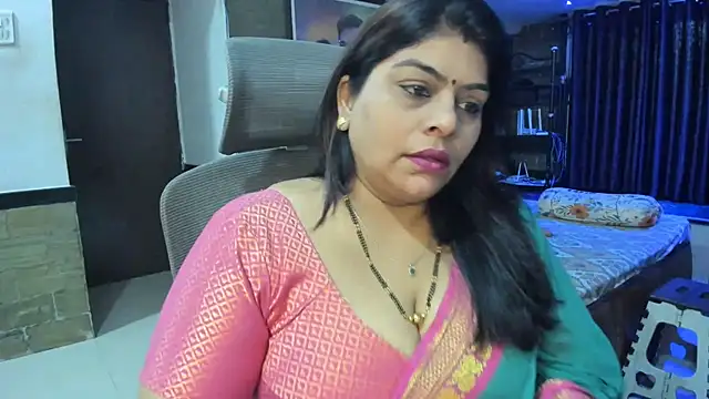 Snapshot of tarivishu23 chatting on 14, 2, 2025 tarivishu23 online show from 14, 2, 2025