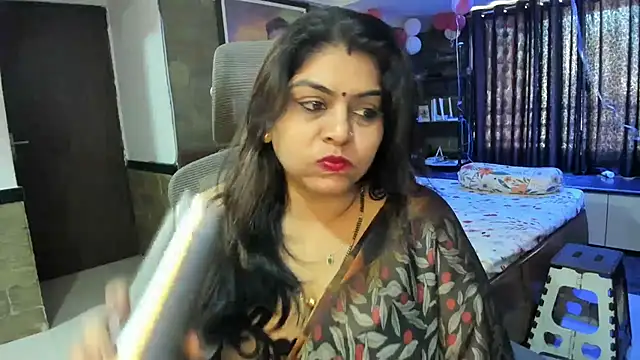 Snapshot of tarivishu23 chatting on 21, 2, 2025 tarivishu23 online show from 21, 2, 2025