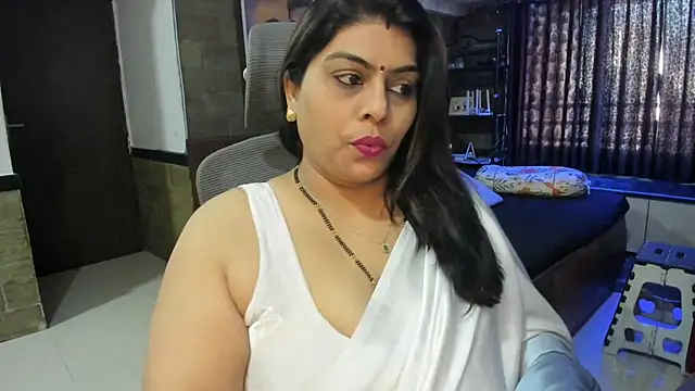 Snapshot of tarivishu23 chatting on 8, 3, 2025 tarivishu23 online show from 8, 3, 2025