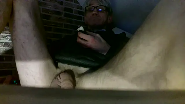 Snapshot of InMeinenMund chatting on 2, 12, 2024 InMeinenMund online show from 2, 12, 2024