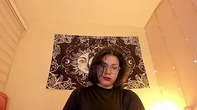 Karol karoline online show from 2, 2, 2025