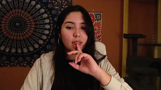 Snapshot of IntimateTales chatting on 9, 12, 2024 IntimateTales online show from 9, 12, 2024