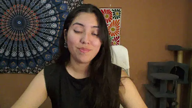 Snapshot of IntimateTales chatting on 24, 9, 2025 IntimateTales online show from 24, 9, 2025