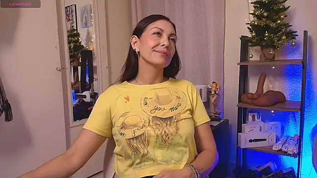 Swetisabella01 online show from 27, 12, 2024