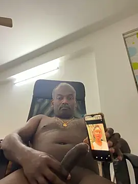 Snapshot of strongguyindia chatting on 25, 2, 2026 strongguyindia online show from 25, 2, 2026