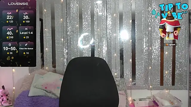 Snapshot of mijal_queen chatting on 10, 12, 2024 mijal queen online show from 10, 12, 2024