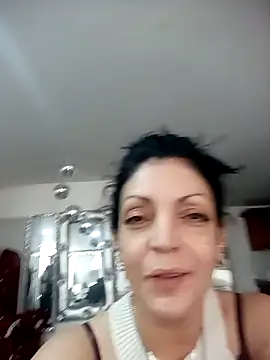 Snapshot of mijal_queen chatting on 21, 1, 2025 mijal queen online show from 21, 1, 2025