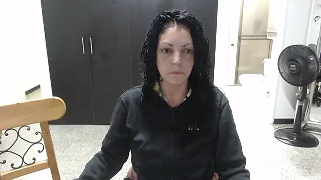 Snapshot of mijal_queen chatting on 15, 3, 2025 mijal queen online show from 15, 3, 2025