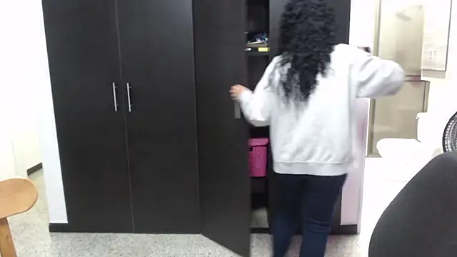 Snapshot of mijal_queen chatting on 19, 9, 2025 mijal queen online show from 19, 9, 2025