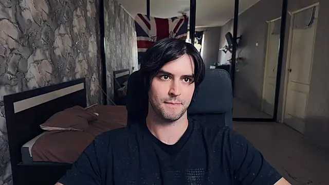 Snapshot of keanu_reevez chatting on 3, 10, 2025 keanu reevez online show from 3, 10, 2025