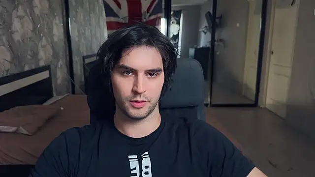 Snapshot of keanu_reevez chatting on 8, 10, 2025 keanu reevez online show from 8, 10, 2025