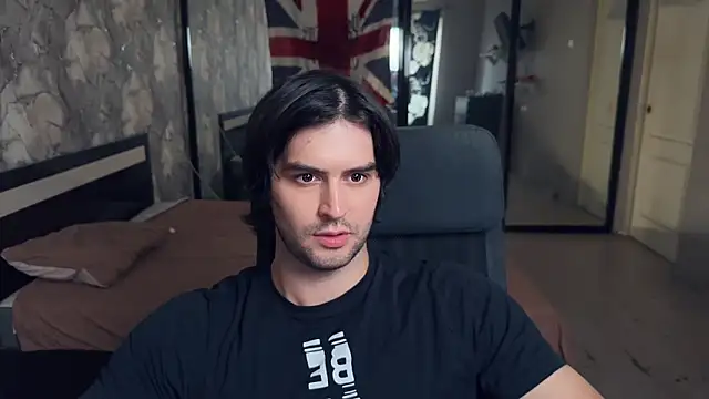 Snapshot of keanu_reevez chatting on 9, 10, 2025 keanu reevez online show from 9, 10, 2025