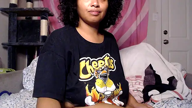 TasteeKitty online show from 30, 10, 2025