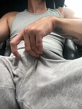 Snapshot of bestofsex99 chatting on 11, 10, 2025 bestofsex99 online show from 11, 10, 2025