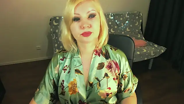 Snapshot of Angelaroberti3 chatting on 12, 1, 2025 Angelaroberti3 online show from 12, 1, 2025