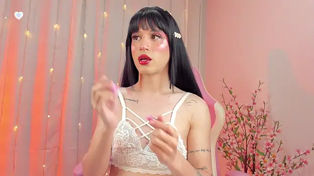 Snapshot of rosseblondee chatting on 29, 11, 2025 rosseblondee online show from 29, 11, 2025