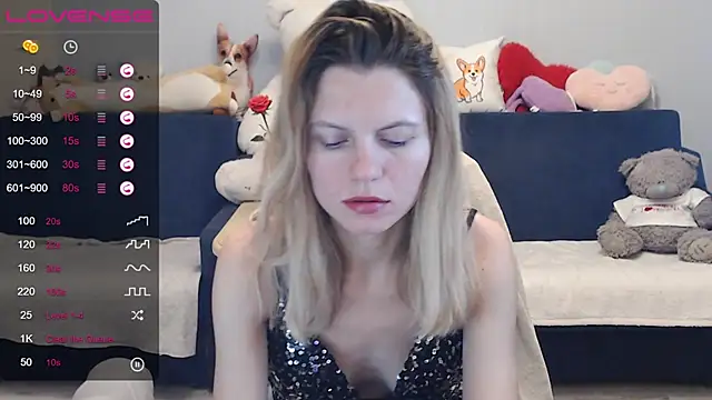 Snapshot of night_is_dark chatting on 8, 12, 2024 night is dark online show from 8, 12, 2024