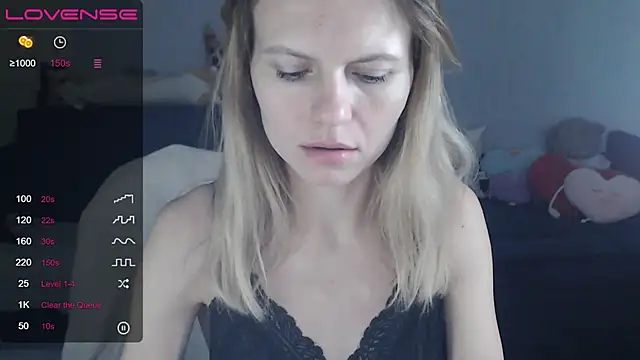 Snapshot of night_is_dark chatting on 22, 12, 2024 night is dark online show from 22, 12, 2024